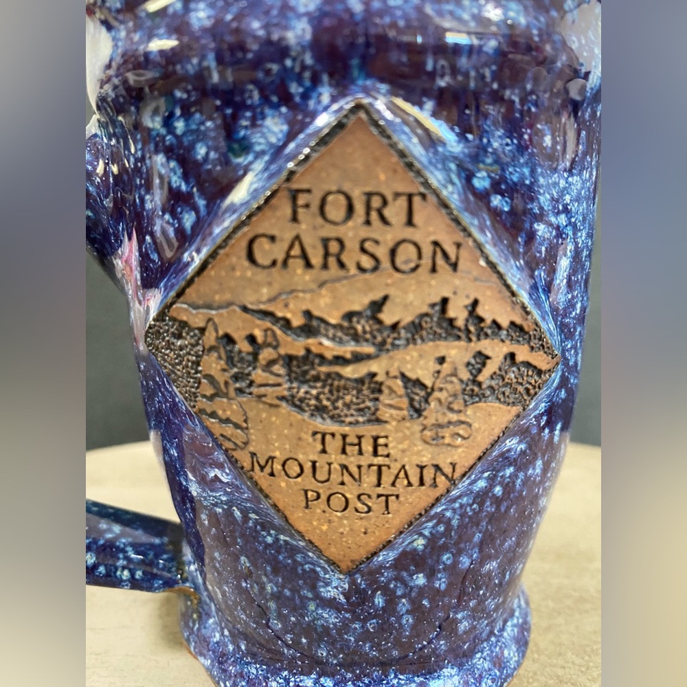 Potterssweel Fort Carson The Mountain Post Stoneware Mug/Kansas 15oz. - Picture 8 of 11